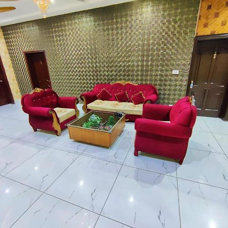 Hotel Pak Continental Multan Extérieur photo